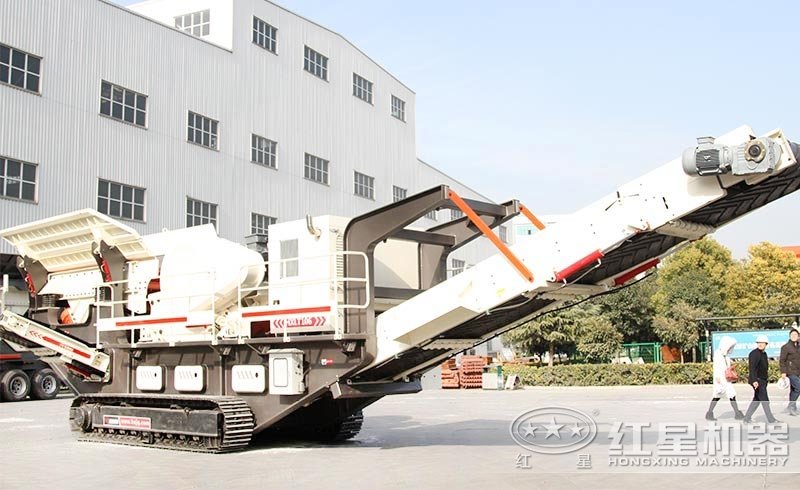 小型履帶石頭破碎機匠工于心，環保達標，不怕污染