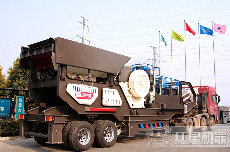 時產200噸小型移動破碎車，配顎破機，發往湖北市場