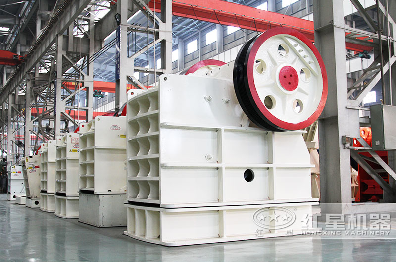 57破碎機產量40-110t/h，性價比高，超多客戶都選擇的破碎機
