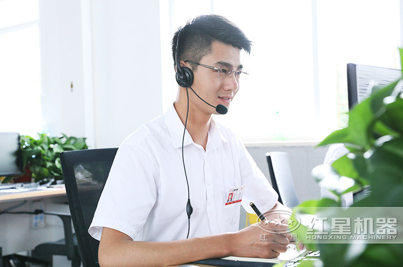 24小時客服接待，隨時待命解決用戶疑惑
