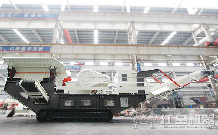 履帶移動建筑垃圾破碎機油電兩用，減少投入