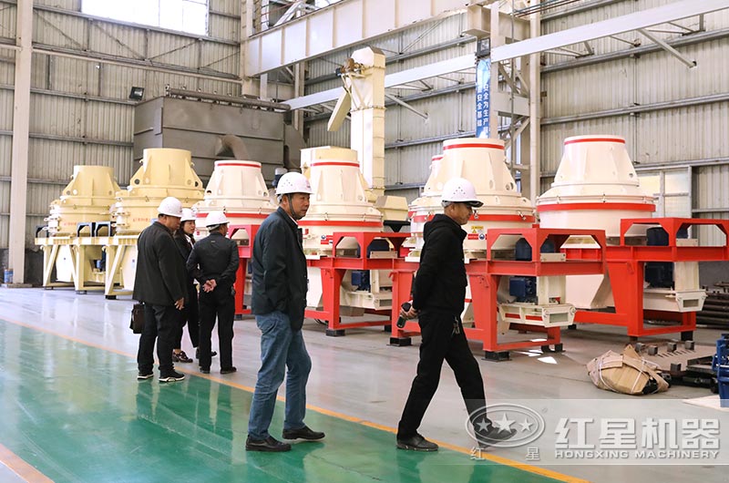 客戶來廠參觀，購機