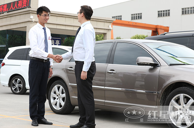 客戶來廠參觀，專車免費接送