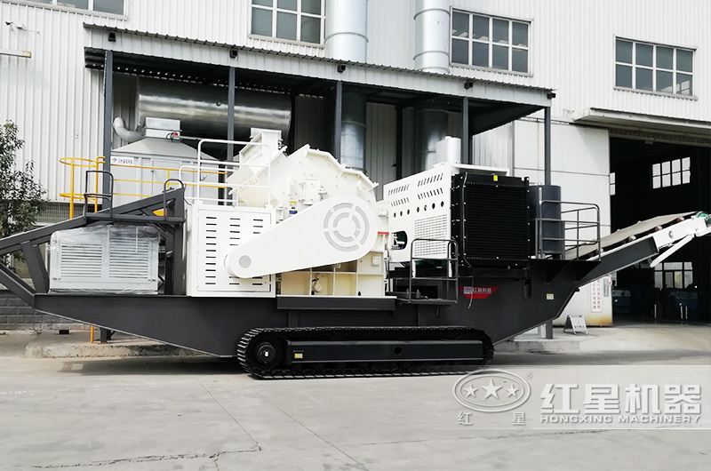 小型移動治沙機圖片，履帶式